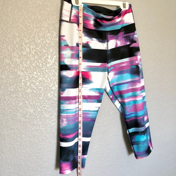 PERFORMANCE LEGGINGS - Picture 4 of 8